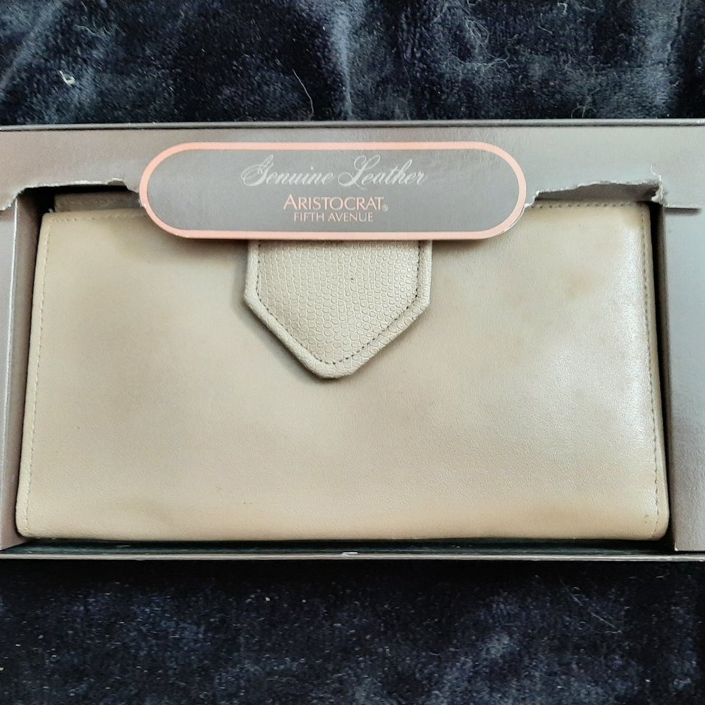Aristocrat Leather Checkbook Clutch Wallet